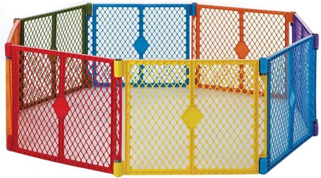 Toddleroo by North States Superyard Colorplay 8-Panel Play Yard