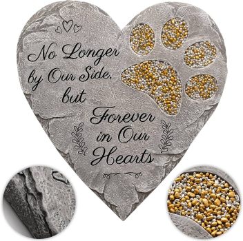Evergreen Garden Heartfelt Pet Memorial Stone
