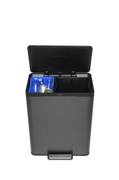 Rubbermaid FG2806TPWHT